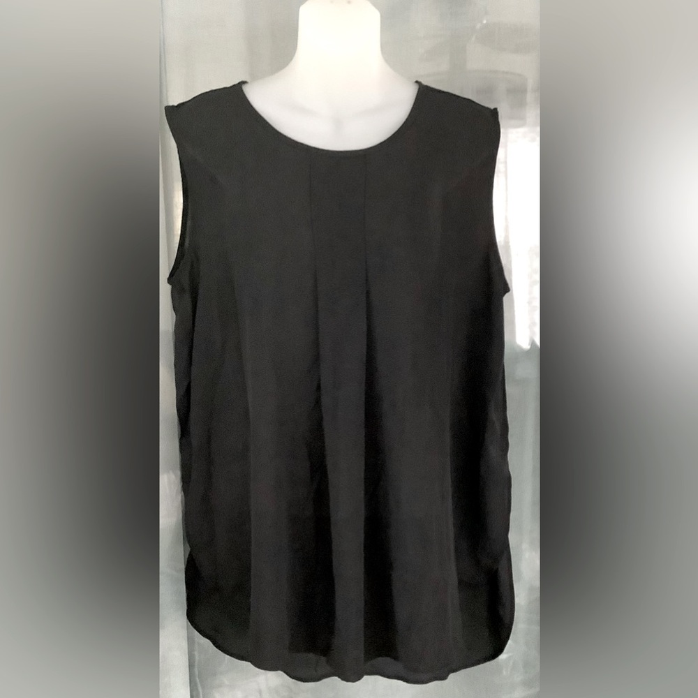 IMAN GLOBAL CHIC LUXURY RESORT PLEATED FRONT SLEEVELESS TOP
